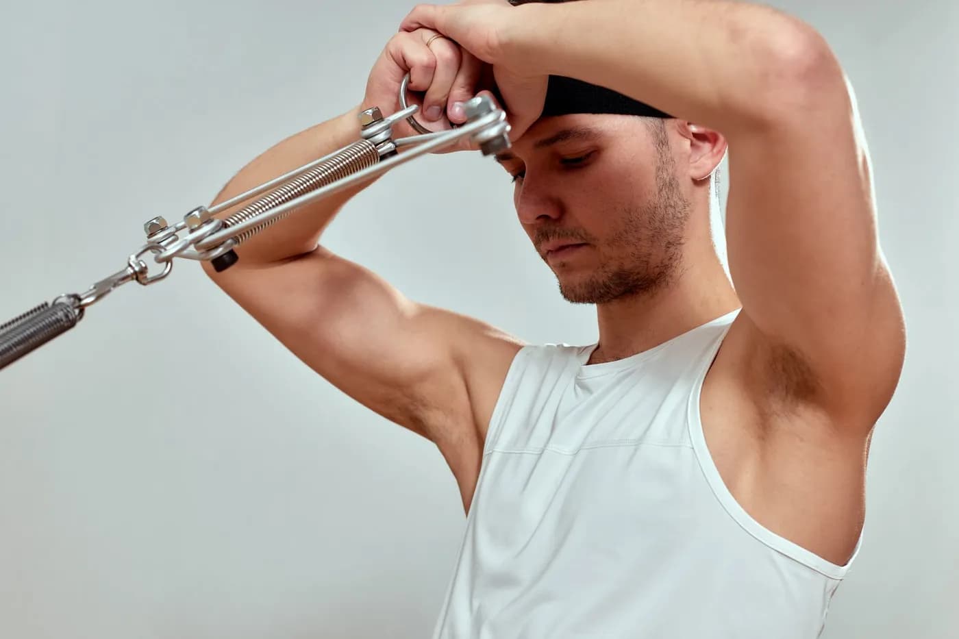 Man training in the gym, representing the face pull shoulder exercise