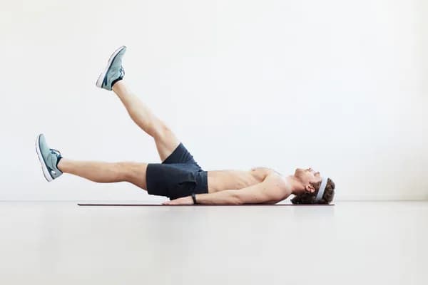 5 Variations of Flutter Kicks Exercises