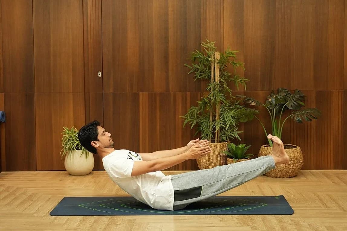 Navasana (Boat Pose)