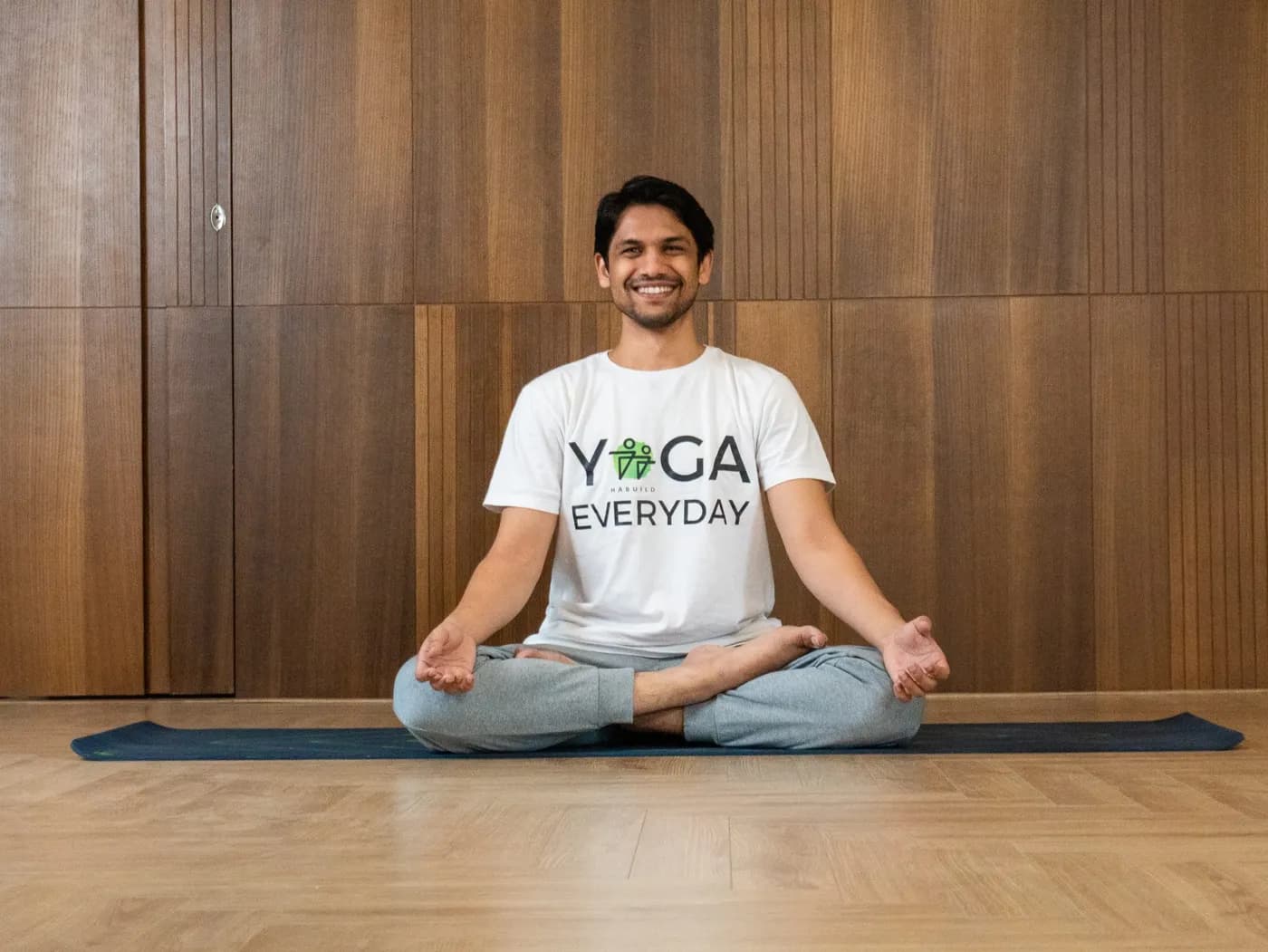 Sukhasana (Easy Pose)